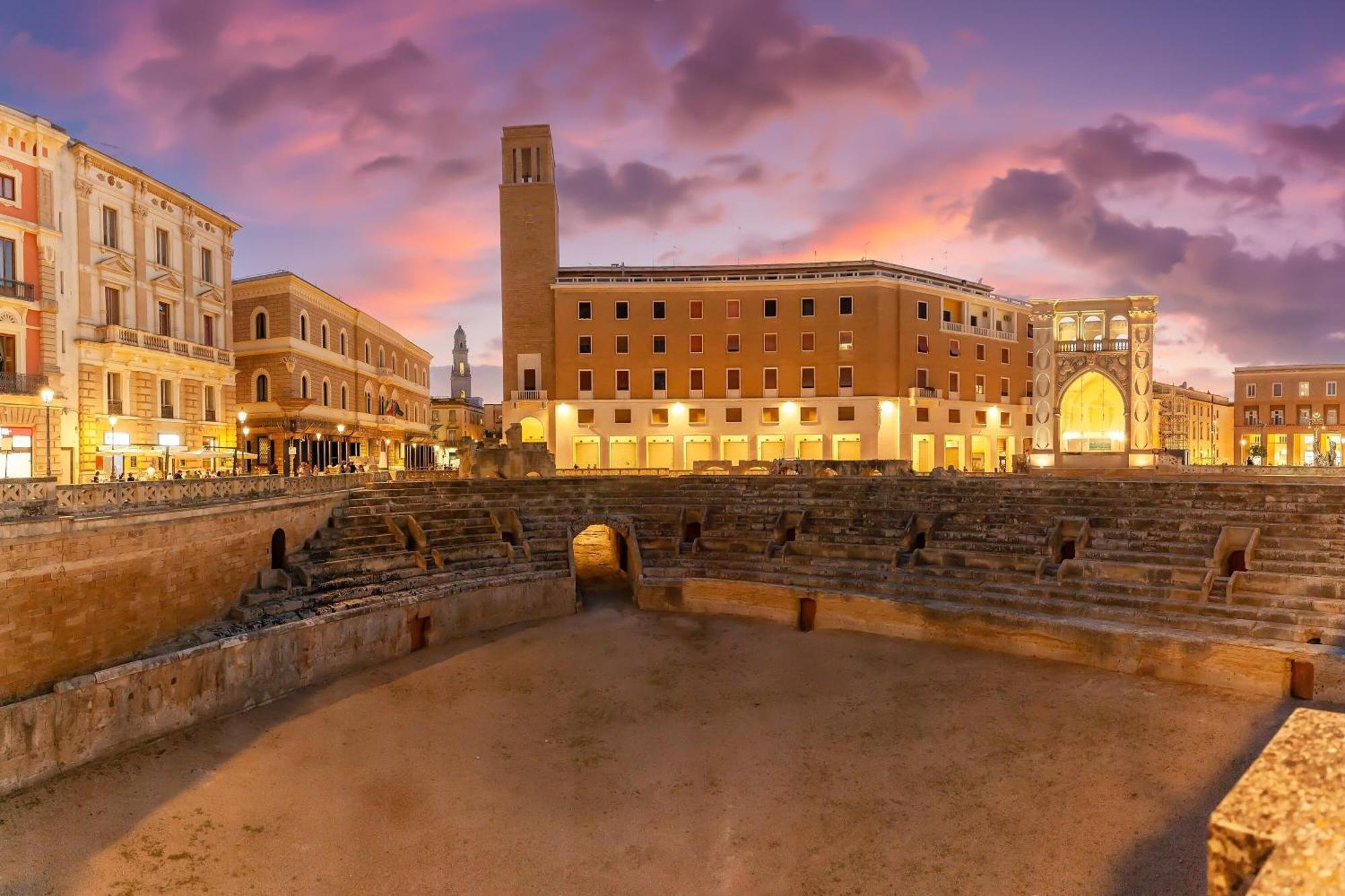 Terra Mia In The Historic Center Of Lecce - Happy Rentals エクステリア 写真